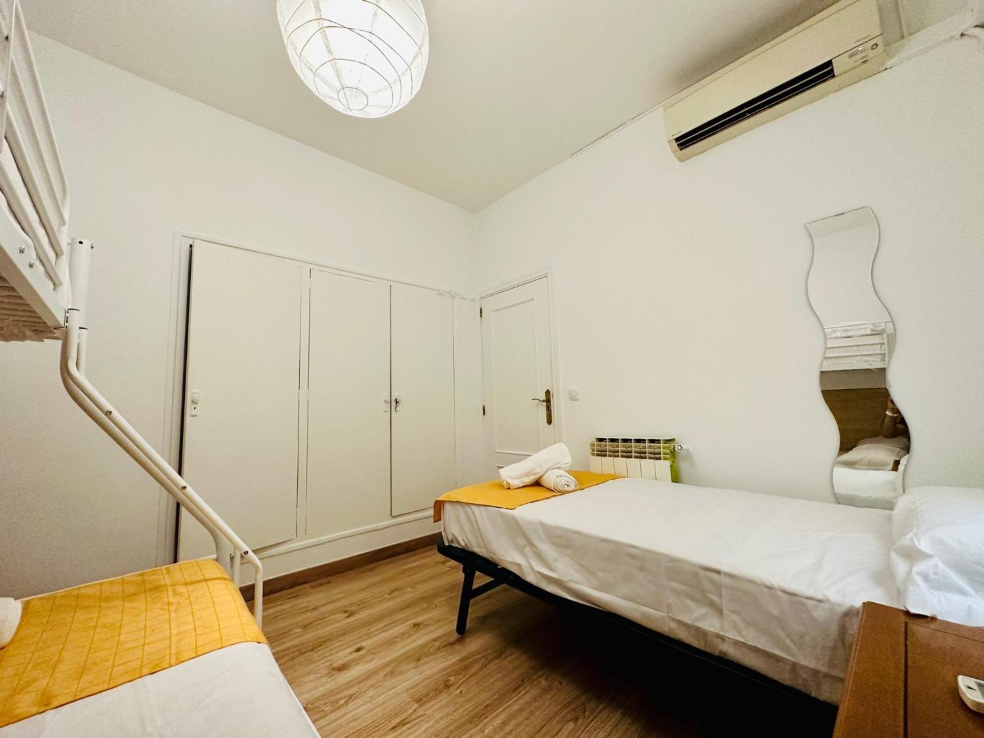 Punta Me Rooms In The Best Location Of Madrid Downtown Exteriör bild