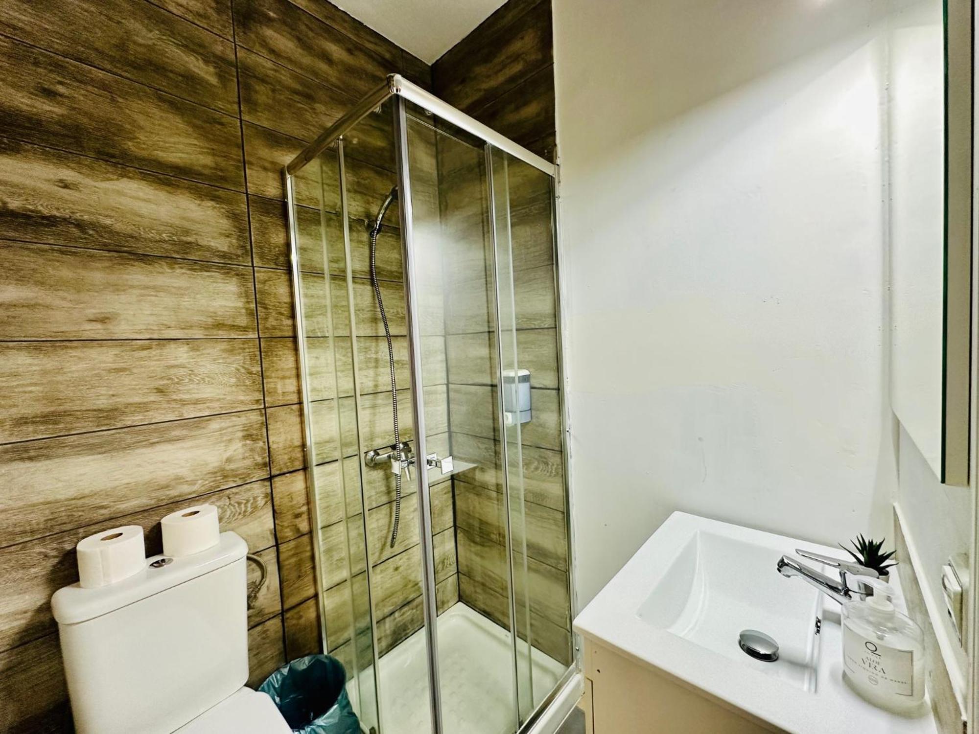 Punta Me Rooms In The Best Location Of Madrid Downtown Exteriör bild