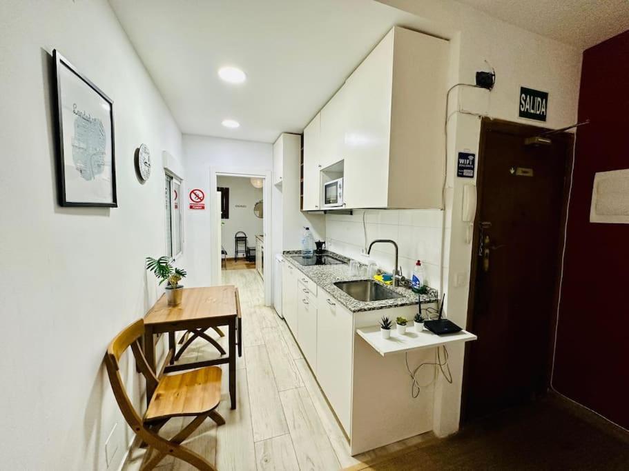 Punta Me Rooms In The Best Location Of Madrid Downtown Exteriör bild